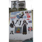 Mural de Villagande Strisaili, homenaje a la Lucha