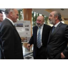 Agustín González (Caja Ávila), José María Arribas (Caja Burgos) y Santos Llamas, en una imagen de ar