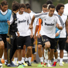 La plantilla del Madrid prepara la consecución de la Liga, hoy en San Mamés frente al Athletic Club, aunque si falla el Barça antes todo estaría sentenciado.