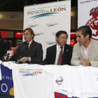 Acto de presentación de la nueva indumentaria de la base.