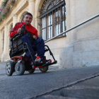 Rampas demasiado inclinadas que dificultan el acceso con silla de ruedas a los edificios públicos. Ramiro