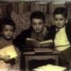 Una imagen de los tres hermanos Panero