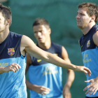 Alves desmiente que exista mala relación entre Villa y Messi.