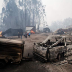 En la imagen, un aserradero del concello pontevedrés de As Neves que quedó totalmente calcinado tras el paso del fuego. CABALAR