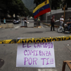 Un momento de la manifestación de ayer contra el gobierno de Maduro. MIGUEL GUTIERREZ