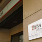 Exterior de la oficina de empleo situada en la calle Ramón y Cajal de la capital leonesa.