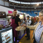 Degustaciones de embutidos de la provincia en la última Feria de los Productos de León.