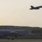 Un F-18, despegando de la base de Torrejón de Ardoz.