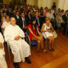 Asistentes al acto institucional celebrado en la Casa de la Espiritualidad de los Dominicos.