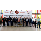 Representantes de todas las instituciones y entidades colaboradoras en la organización de la segunda Feria del Empleo y el Emprendimiento. MARCIANO PÉREZ