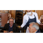 La primera práctica presencial en el CIFP de León tras dos años de pandemia por el coronavirus. FERNANDO OTERO