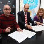 Jorge Peña firmo ayer el último acuerdo de financiación.