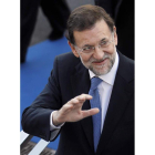Mariano Rajoy saluda en Marsella el 8 de diciembre.