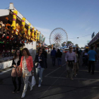 La gente comenzó a caminar ayer por el ferial para disfrutar de San Juan.