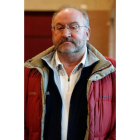 F. OTERO