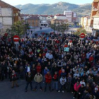 Concentración en La Robla en defensa del carbón, ayer por la tarde.