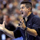 Cadenas, un entrenador que vive los partidos a tope.