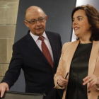 Montoro y Sáenz de Santamaría, este viernes en la Moncloa.