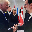 Donald Trump y Mariano Rajoy se saludaron en la cumbre de la OTAN de Bruselas, el pasado mes de mayo.