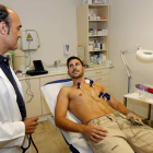 El médico de la Cultural, Salustiano López Contreras, comenzará mañana los reconocimientos a los jugadores. MARCIANO PÉREZ