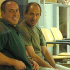 Parot, a la izquierda, durante su juicio en la Audiencia Nacional. JUAN M. ESPINOSA