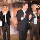 Nicanor Sen, José Antonio Alonso y Miguel Martínez, en Cistierna