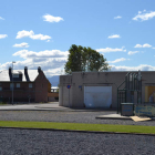 Nave El Brazal, donde se construirá el futuro Espacio Joven de Camponaraya. ANA F. BARREDO