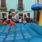 Grandes y pequeños disfrutarán con los hinchables.