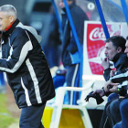 Fabri, con Manolo Santos, en El Toralín durante su etapa como técnico del Burgos.