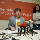 El exalcalde y portavoz de USE, ayer en su comparecencia ante los medios de comunicación. DL