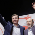 Gómez y Rubalcaba durante el mitin de Fuenlabrada.