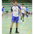 Raúl Nantes, entrenando ayer con el equipo filial.