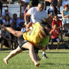 Primera fase del corro de Prioro, con lucha simultánea en las categorías femenina y masculina.