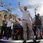 Alberto Garzón, Pablo Iglesias, Xavier Domènech y Juan Carlos Monedero en el escenario de la Puerta del Sol.