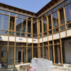 Vista del patio de la casona, completamente remozado y luciendo sus galerías acristaladas.