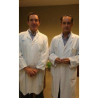 Cristino Casas, jefe del servicio, y José Antonio Martínez.