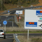 La carretera LE-715, que enlaza Fabero y Fresnedo.