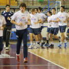 La plantillla del Reale Ademar entiende que la afición merece que se dispute en León un partido de Champions.