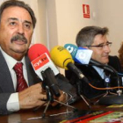 Juan de Dios Román, Francisco Fernández y Rodríguiez Picallo, en la rueda de prensa de ayer.