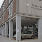 Estado exterior que presentaba ayer el centro de salud de Pinilla, de nuevo sin presupuesto.