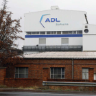Vista exterior de las instalaciones industriales de ADL Biopharma, la antigua Antibióticos. MARCIANO PÉREZ