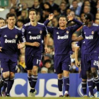Ronaldo celebra su gol ante el Tottenham junto a Özil, Xabi Alonso, Arbeloa y Adebayor.