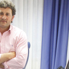 La primera autoridad municipal, posando tras la entrevista en la casa consistorial.