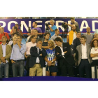 En el palco de El Toralín no cabía un alfiler, con Lidia Valentín como protagonista absoluta y la presencia de todo el abanico político de la provincia. ANA F. BARREDO