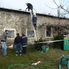 Actuación de los bomberos voluntarios de Astorga el pasado diciembre en Santa Catalina