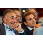 José Fernández Nieto en un momento del sorteo de la segunda ronda del play off de ascenso a Segunda División que emparejó a la Deportiva con el Cartagena. RAQUEL P. VIECO