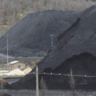 Las empresas no pueden volver a acumular stocks de carbón para reanudar la producción fijada  y recu