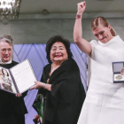 Berit Reiss-Andersen, la superviviente de Hiroshima, Setsuko Thurlow, y la presidenta de la Campañna Internacional para la Abolición de las Armas Nucleares, Beatrice Fihn. BERIT ROALD