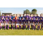 La Bañeza FC saltó ayer al césped por primera vez en esta nueva campaña. F. OTERO PERANDONES