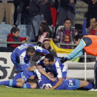 Los jugadores del Getafe celebran el gol de Valera frente al Barcelona.